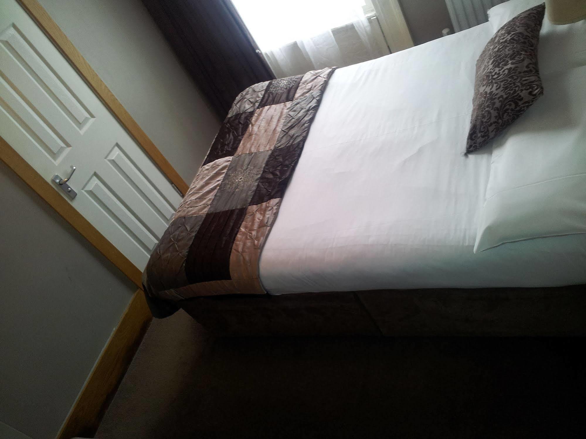 Leeson Inn Downtown Dublino Esterno foto